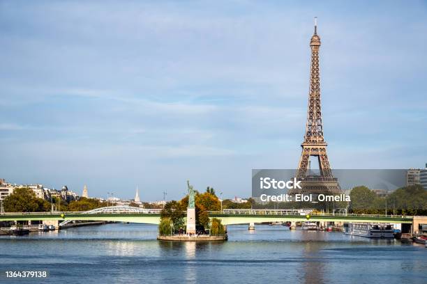 Statue Of Liberty At The Seine In Paris Stock Photo - Download Image Now - Paris - France, Replica Eiffel Tower, Freedom