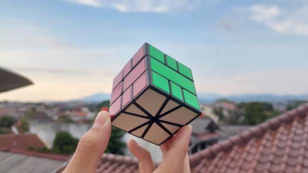 cubo e scenario - puzzle cube foto e immagini stock