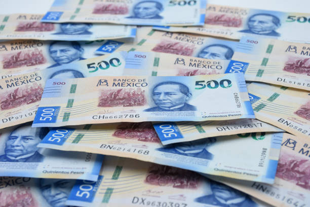 istock New and old design of Mexican five hundred Pesos 1364514864