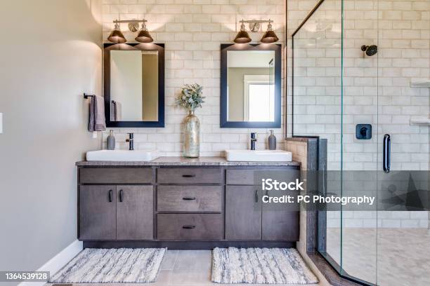 Double Vanity With Vessel Sinks Stock Photo - Download Image Now - Bathroom, Luxury, Tile