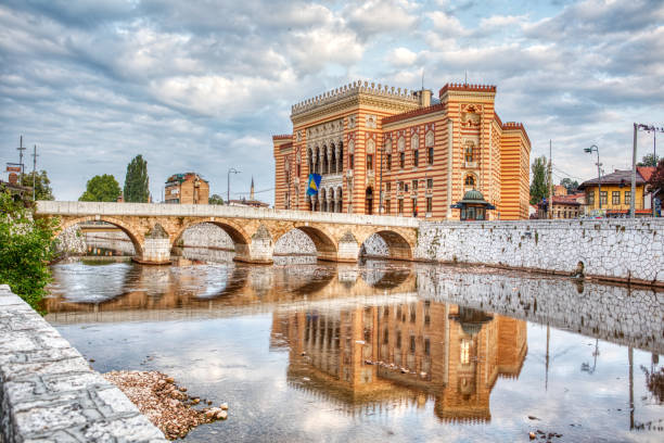 istock Sarajevo City Hall 1364578394