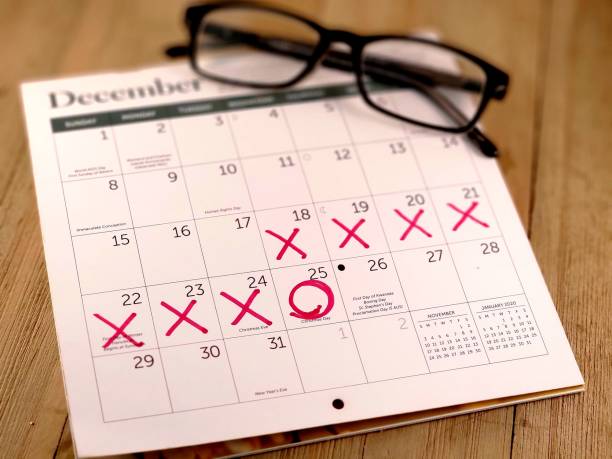 istock Christmas Calender Wood Grain 1364609964