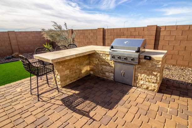 istock Rear Patio BBQ Cooking Station With Counter Bar And Stools 1364626225