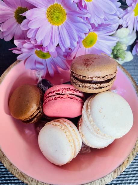 istock Tasty french macaroons. 1364664040