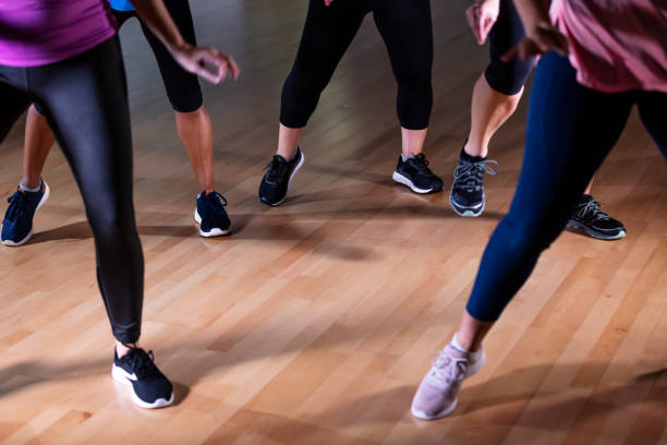 istock Legs of five women in dance exercise class 1364677398