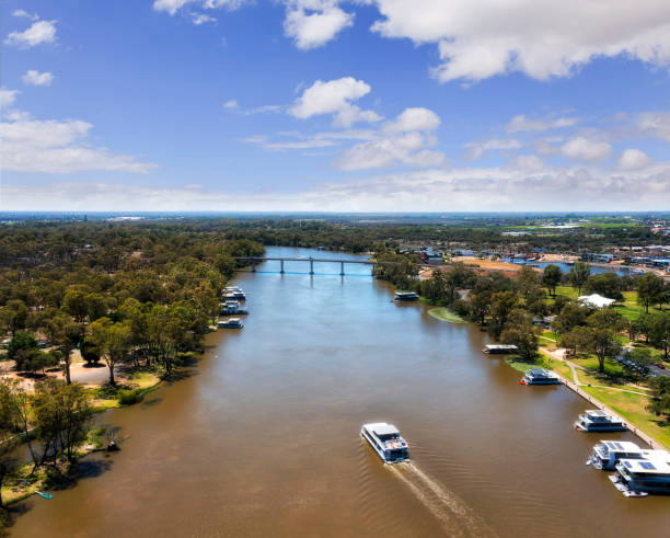 d мюррей милдура лодка на мост - mildura стоковые фото и изображения