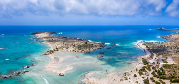 istock Tropical sandy beach with turquoise water, in Elafonisi, Crete, Greece 1364850755