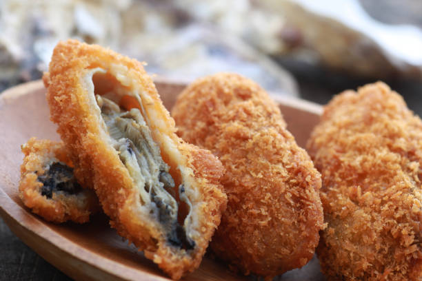 istock Tartar sauce and fried oysters 1364885408