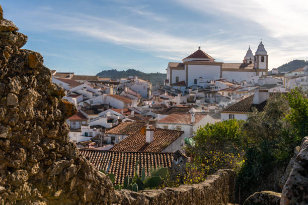 panoramic view of the medieval town of castelo de vide in alentejo, portugal - castelo de vide imagens e fotografias de stock