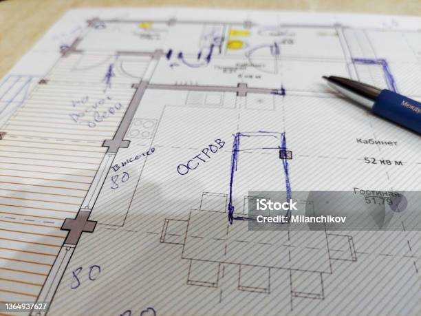 People Draw A Plan Of An Apartment Or House On A Piece Of Paper Stockfoto en meer beelden van Plan