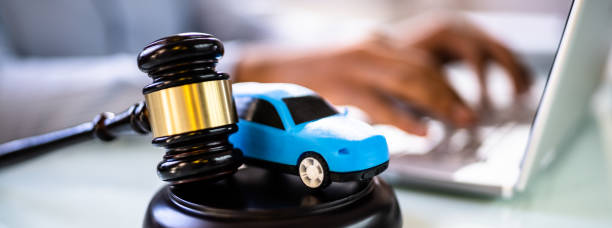 istock Automobile Court And Car Liability Judge 1364960410