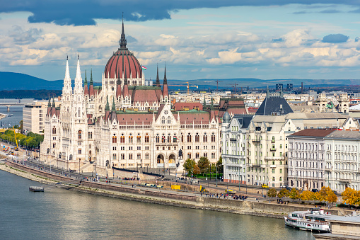 Hungarian parliament building and Danube river, Budapest, Hungary
