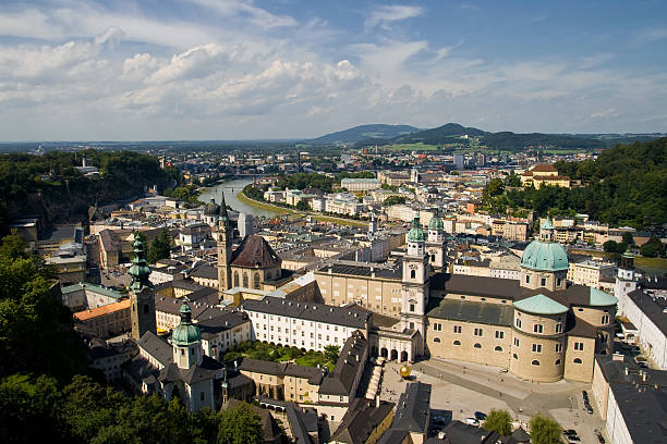 istock Salzburg panorama 136501998