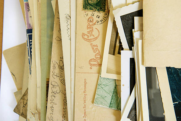 istock Pile of Old Things 136503043