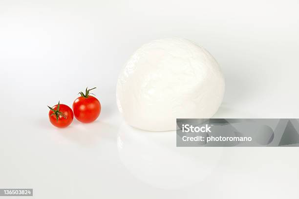 Foto de Pomodori E Muçarela e mais fotos de stock de Bebida - Bebida, Bem-estar, Branco