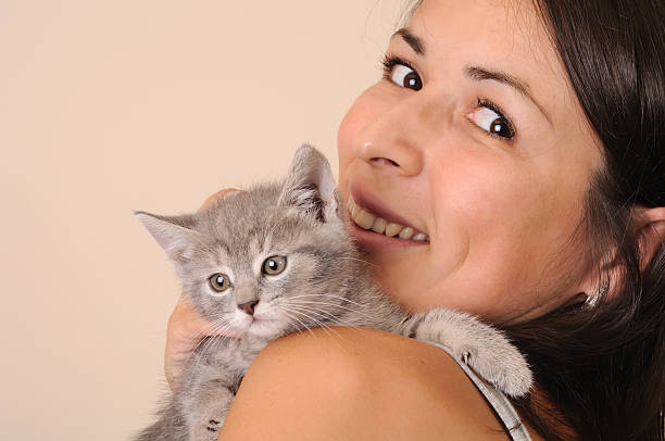 istock Girl and Cat 136504588