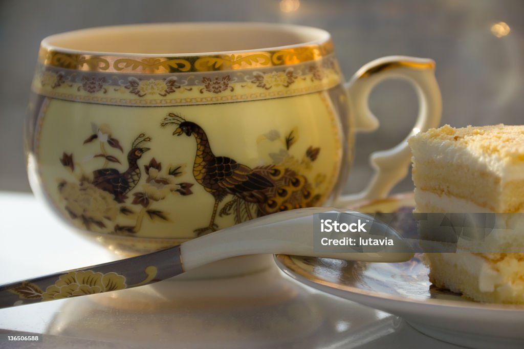 Tasse Kaffee mit Kuchen - Lizenzfrei Dessert Stock-Foto