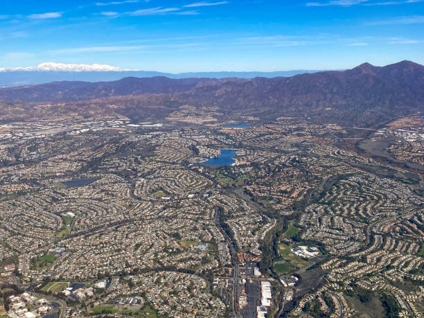 missione viejo e aree circostanti nel sud, ca. - saddleback mountain foto e immagini stock