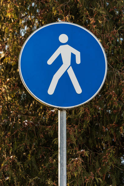 istock Pedestrian zone road sign in winter day 1365098454
