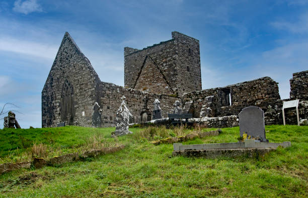 istock Graveyards of Ireland 1365118484