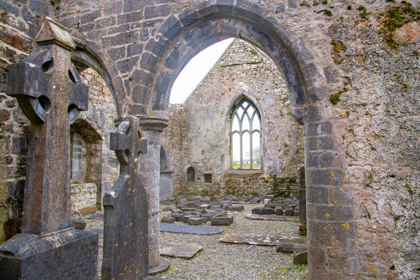 istock Graveyards of Ireland 1365121607