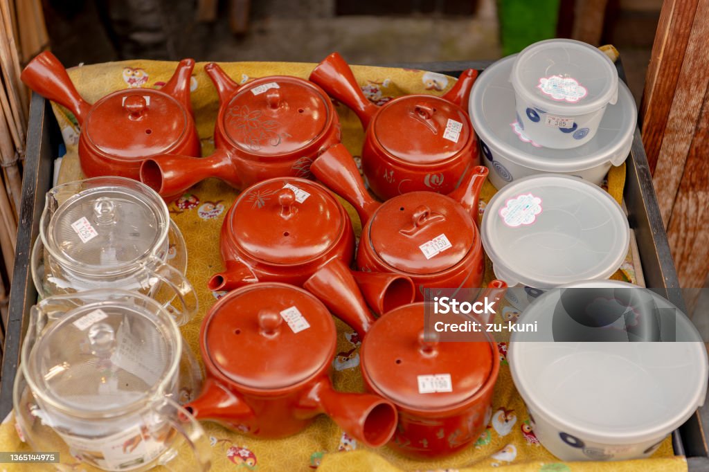 Tableware for sale in a shopping arcade in Yanaka, Taito Ward, Tokyo. Brown Stock Photo