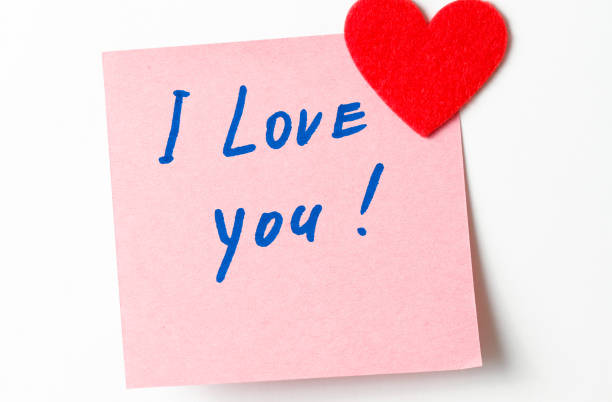 istock Text I love you on short note paper 1365151931