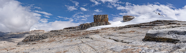 Photo of Vihren peak and the vertical wall, climbing the Dzhamjiev edge.