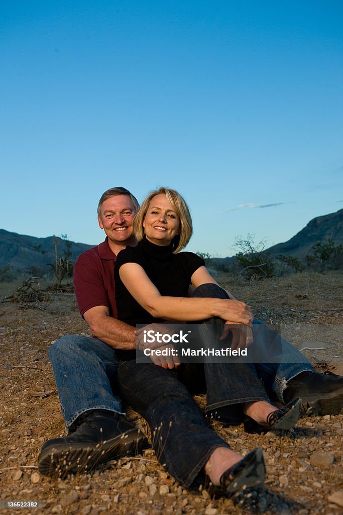 Relaxante no deserto - Foto de stock de 40-49 anos royalty-free