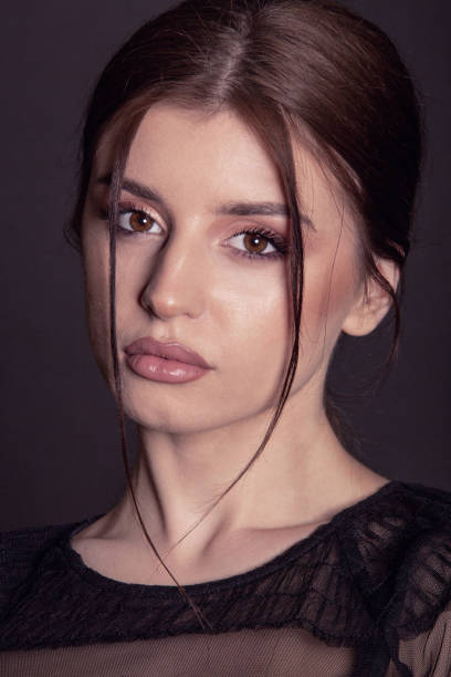istock Night make up look. Glamour make up 1365321293