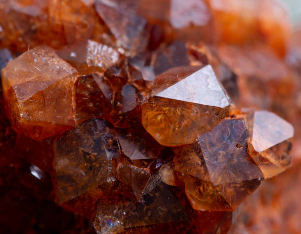 spécimen minéral pierre roche géologie cristal gemme - azurite photos et images de collection