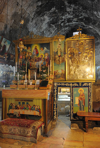 Tomb of the Virgin Mary Tomb of the Virgin Mary in the Kidron Valley, Jerusalem tomb of the virgin mary in jerusalem stock pictures, royalty-free photos & images