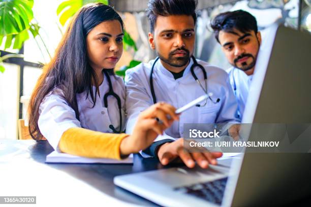 Indian Medic Students Practicing In Sun Classroom Stock Photo - Download Image Now - Medical Student, Indian Ethnicity, Women