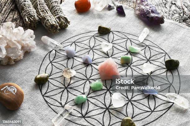 Crystal Healing Grid With Rose Quartz Pyramid Stock Photo - Download Image Now - Crystal, Grid Pattern, Wicca