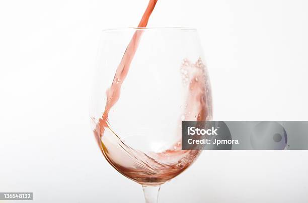 Tasse Of Wein Stockfoto und mehr Bilder von Alkoholisches Getränk - Alkoholisches Getränk, Fotografie, Getränk