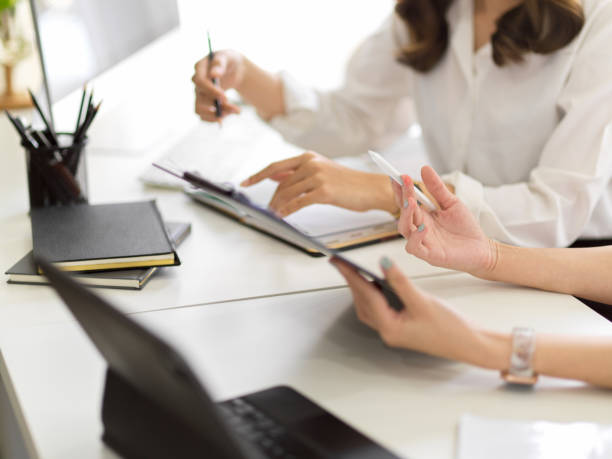 istock A business marketing team discussing the project plan 1365499769