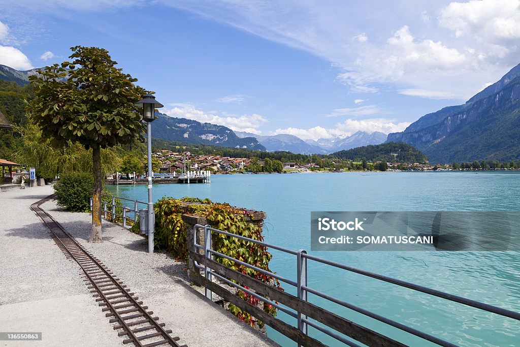 Brienz Village, Suíça - Foto de stock de Alpes europeus royalty-free