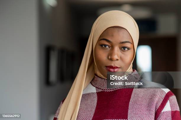Always Stays Motivated Stock Photo - Download Image Now - Nose Ring, Black People, Islam