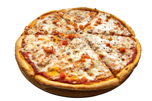 白で分離されたプレート上のおいしいマルガリータピザ - foods and drinks isolated on white basil cooked ストックフォトと画像