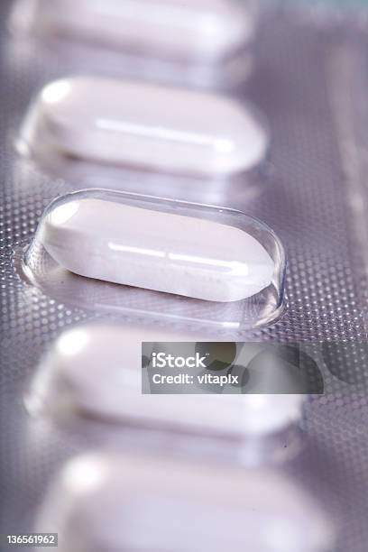 Close Up Of A Pain Killer In Package Stock Photo - Download Image Now - Alternative Therapy, Body Care, Capsule - Medicine