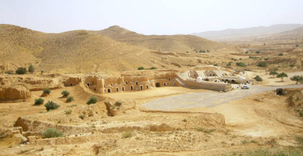 istock Gateway to the Sahara Desert 1365648638