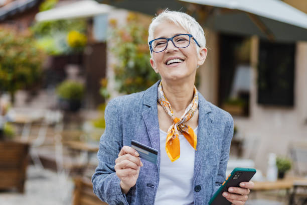 istock Easy online paying on the go 1365674229