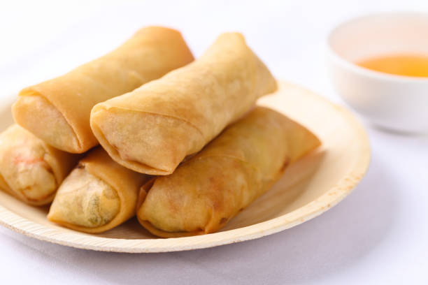 istock Asian deep fried spring roll filling with tofu, cabbage, carrot and glass noodle 1365711219