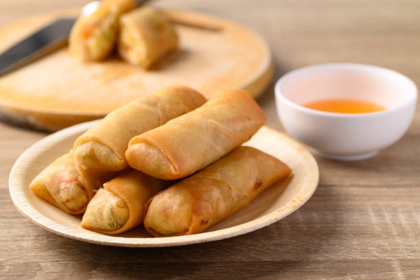 istock Asian deep fried spring roll filling with tofu, cabbage, carrot and glass noodle 1365711354