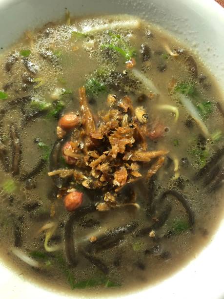 istock sago noodle from pontianak 1365805996