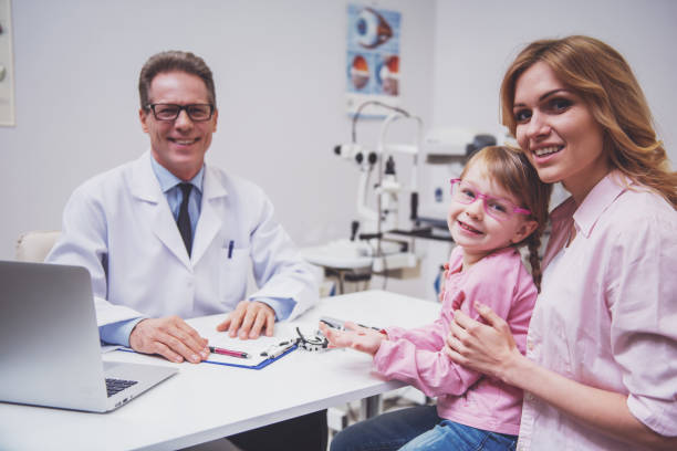 istock At the ophthalmologist 1365858753