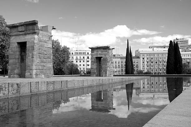 istock Madrid - Temple of Debod reflections 136588883
