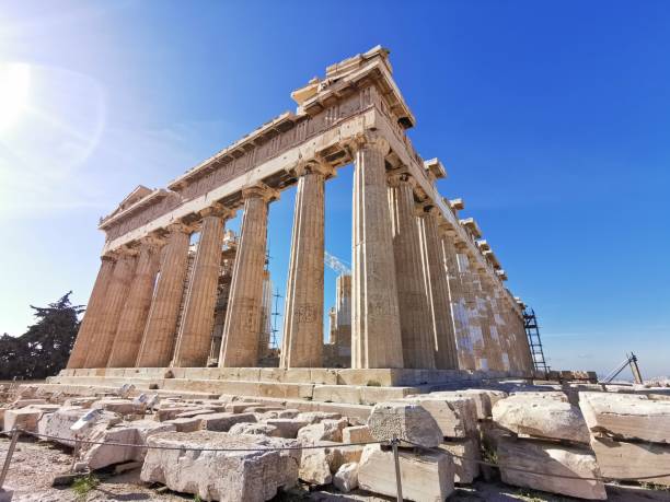 vista del partenón en atenas - roman agora fotografías e imágenes de stock