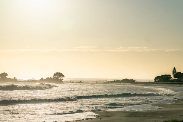 istock Hazy atmosphere caused by Cyclone Cody's large waves and swells at Mount Maunganui 1365989657