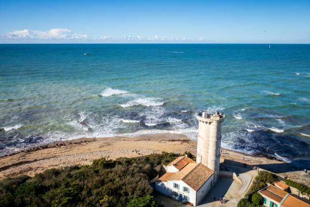 istock Whale lighthouse - Phare des baleines - in Re island 1365996816